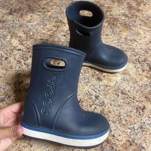 CROCS Navy Crocband Rainboots Kids Size 8